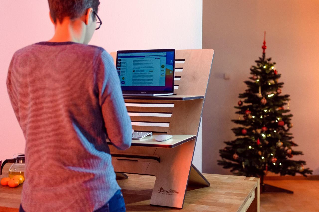 Standing Desks That Improve Your Posture and Comfort
