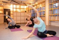 Manfaat Yoga Untuk Kesehatan Mental Dan Fisik yang Optimal Manfaat Yoga Untuk Kesehatan Mental Dan Fisik yang Optimal